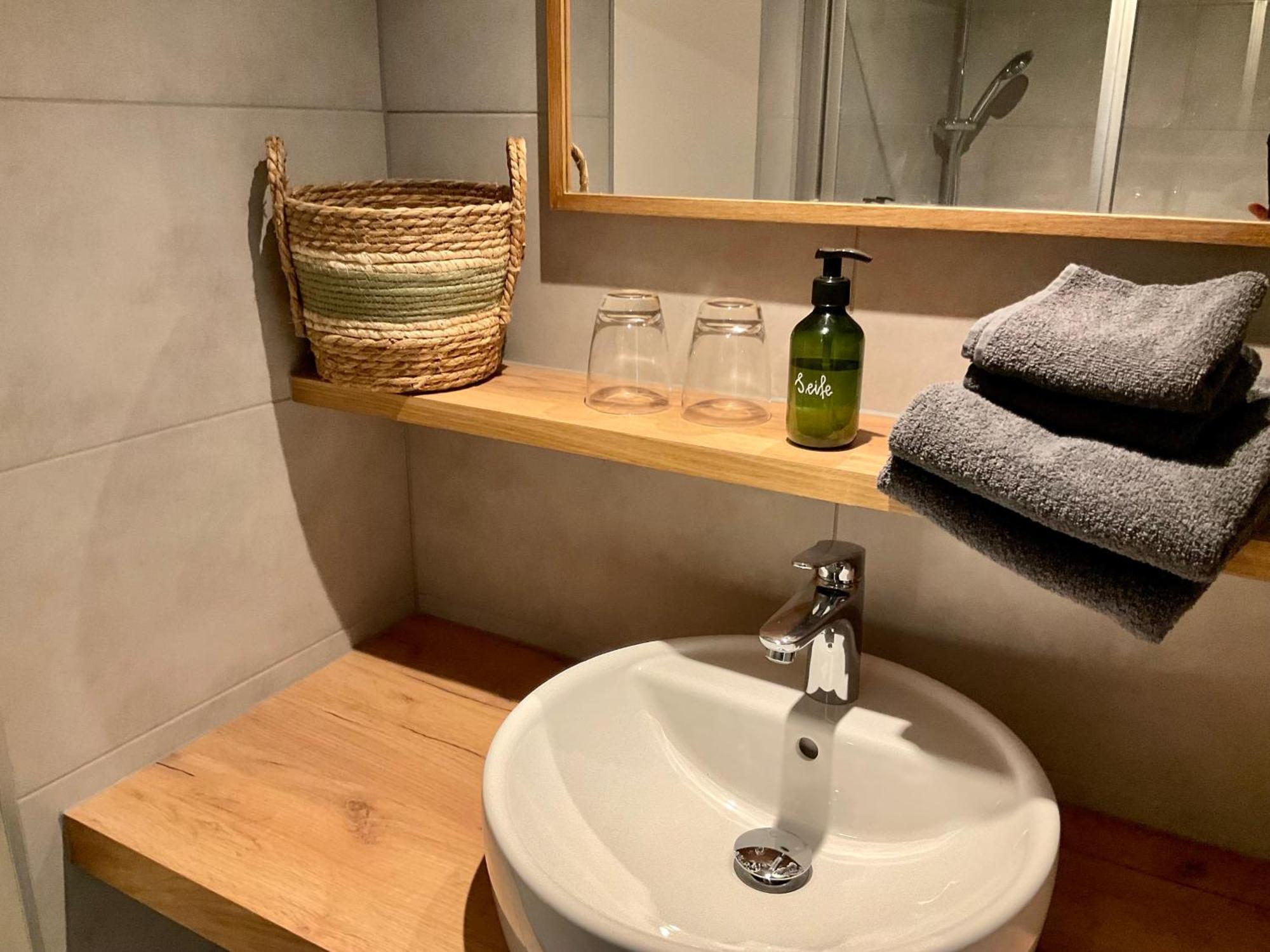 Lorenzo Appartements ブルクレンゲンフェルト エクステリア 写真